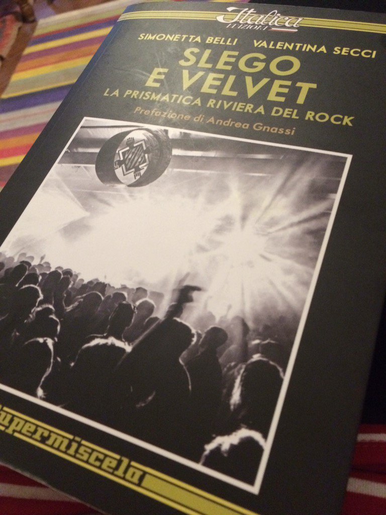 silviassetti's tweet photo. Questa Γ¨ stata la mia Rimini, @mimmitetti #rivieradelrock #slego @velvetrimini @Italicaedizioni https://t.co/PAFuWJUqcm