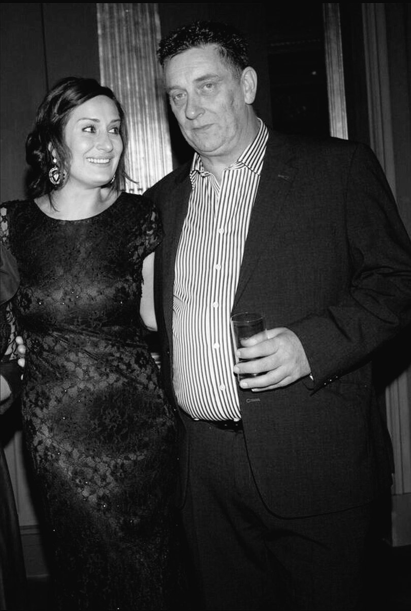 JodiEllenMalpas's tweet photo. Happy Father's Day to my forever protector. ❤️ https://t.co/BByhlo06dL