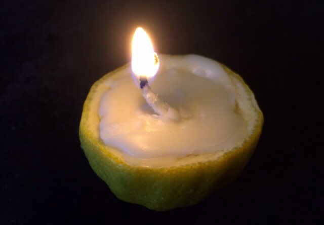 natureschools's tweet photo. A lemon scented #candle made from melting soy wax into half a lemon #kidscrafts #primaryscience #statesofmatter https://t.co/aZYr5MnMzw