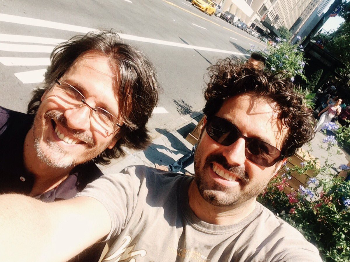 ....descanso de grabación. Vídeos para tv con <a href="/doctorgaona/">José Miguel Gaona</a> #NewYork #Manhattan #TV #Television #Videos #USA