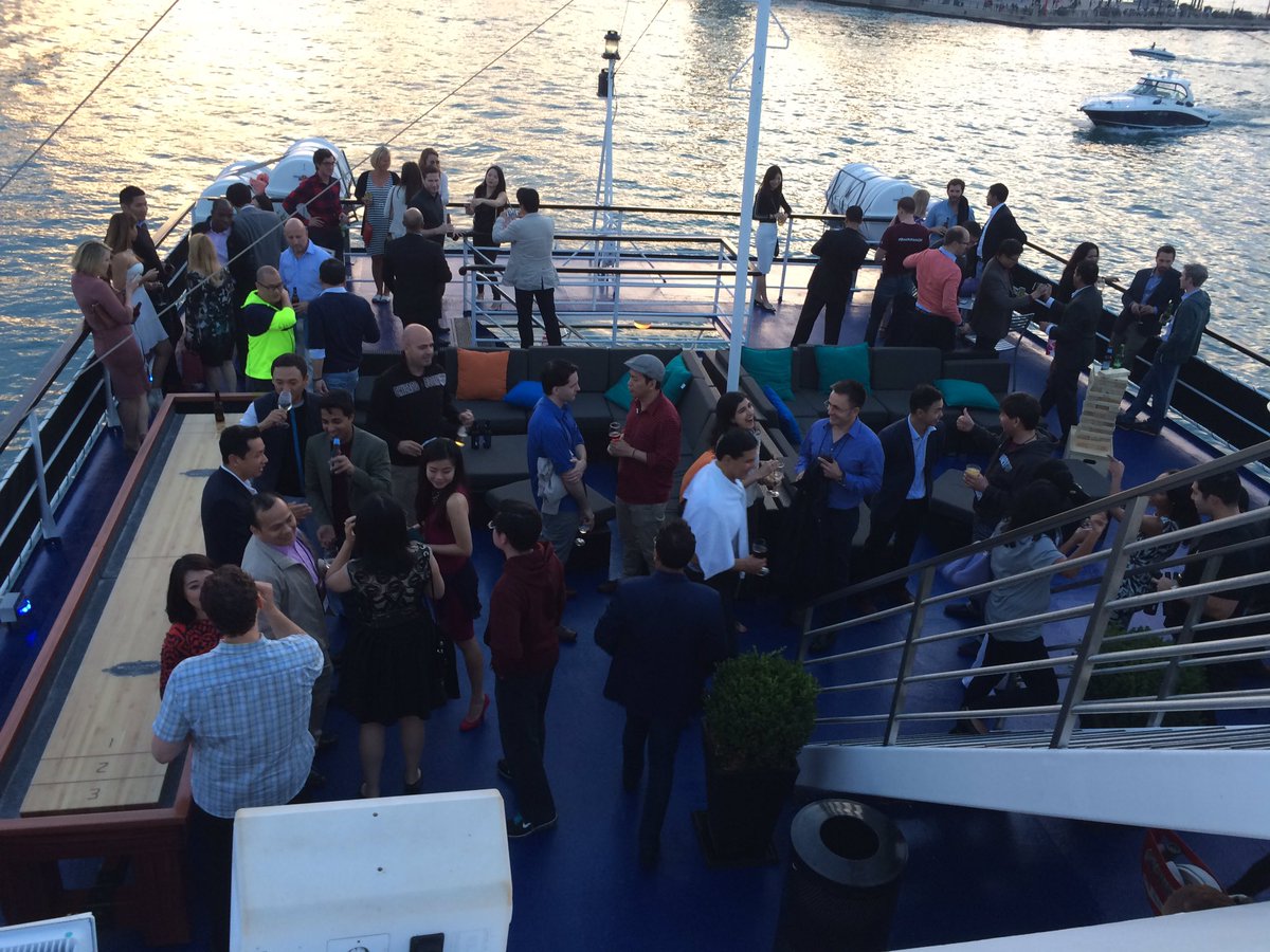 SaleemKh's tweet photo. #BoothKickOff #NavyPier #ChicagoBooth #ChicagoBoothEXP23 #Chicago @BoothExecMBA https://t.co/U6vvwh7gYT