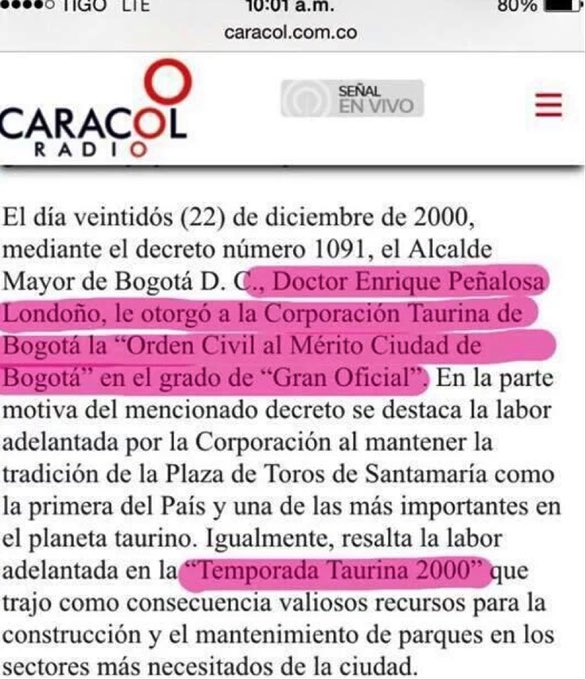 petrogustavo's tweet photo. Y creían que Peñalosa iba a luchar contra las corridas de toros? Condecoró a la Corporación taurina https://t.co/AAlGmDjaRI
