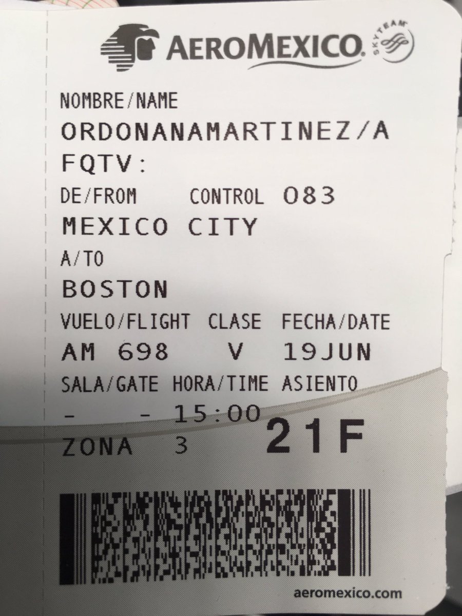 Increíble <a href="/Aeromexico/">Aeroméxico</a> vuelo a Boston retrasado y sale 3 PM. llegamos a la sala y el vuelo salió a las 2 PM