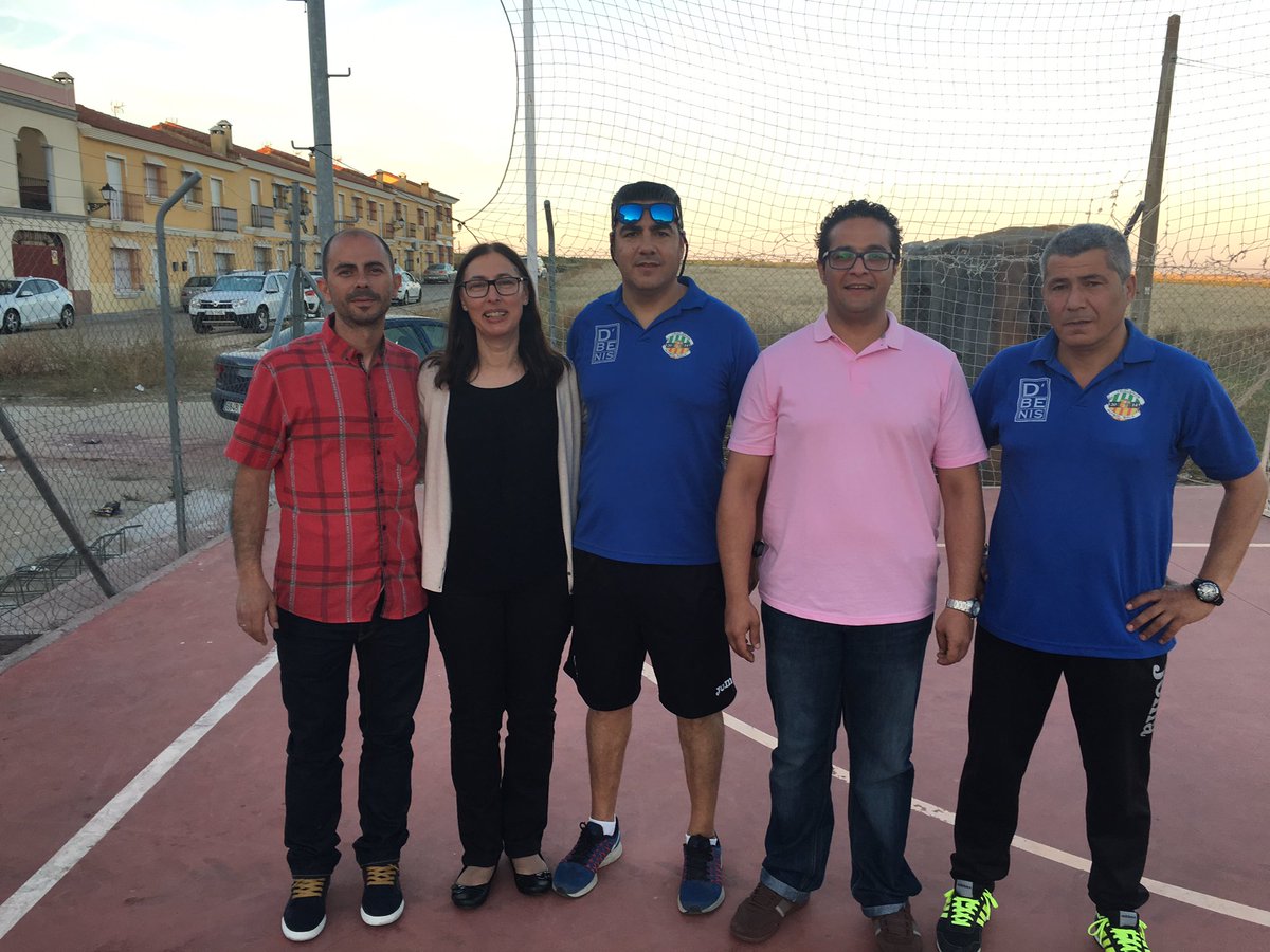 Espectaculares fin de semana colaborando y disfrutando con los Amigos de CALLE 5
Vosotros si sois Auténticos CRACKS