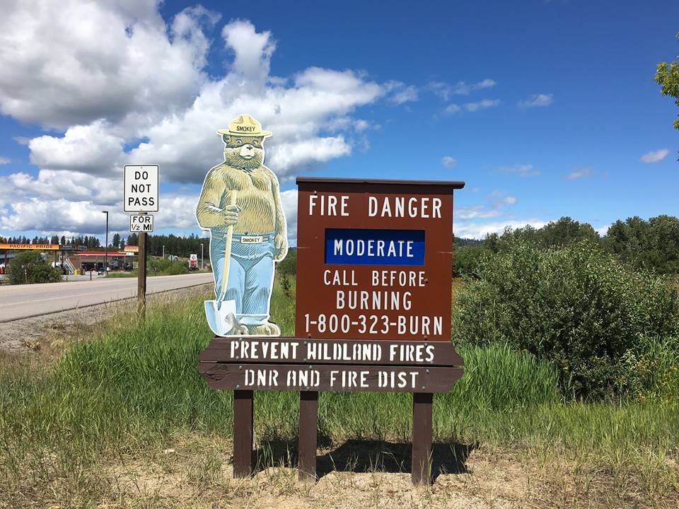 crimgraycougar's tweet image. Chewelah now has our very own @smokey_bear! #SimplyChewelah