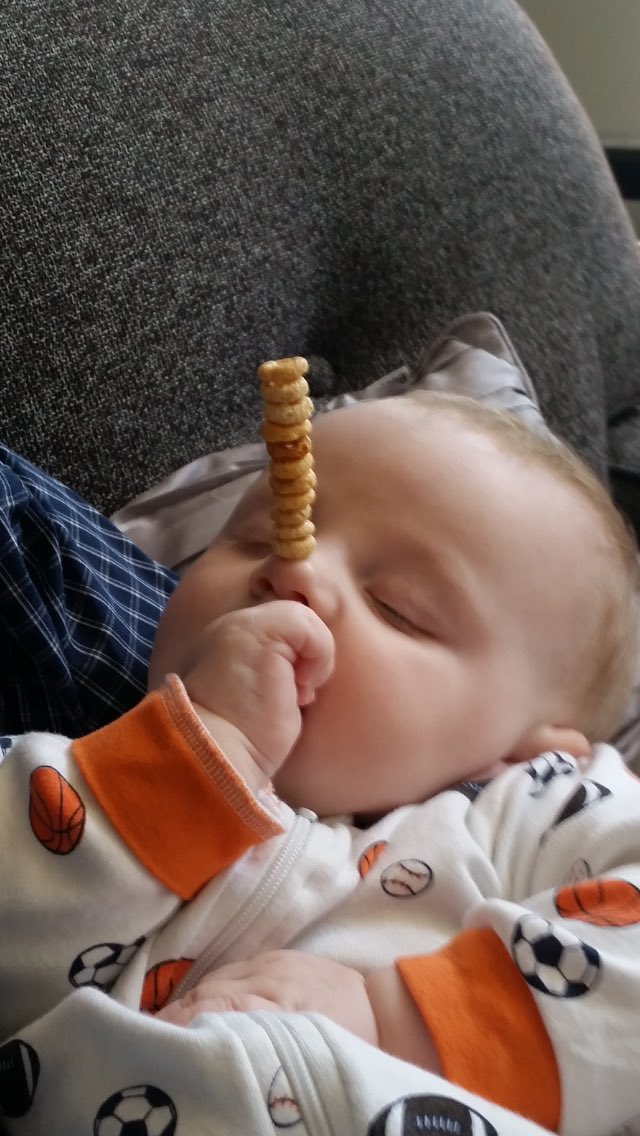 gregnate115's tweet photo. #CheerioChallenge https://t.co/1xwoU0VBkB