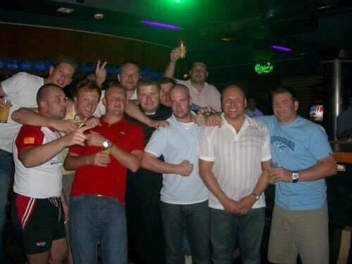 MrSQBadger's tweet photo. Always up for a top night out #Tourist #SquashedBadgers #Benidorm #Priest #FullKitWanker https://t.co/jlUJ9vKN9U