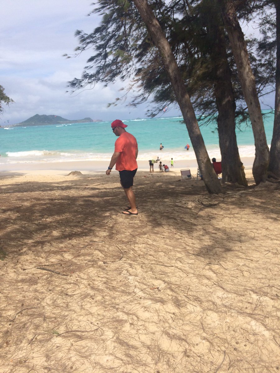 BennettAltman's tweet image. Happy Father's Day to the best dad in the world. Thanks for showing me how live adventurously🌊 @ColemanAltman