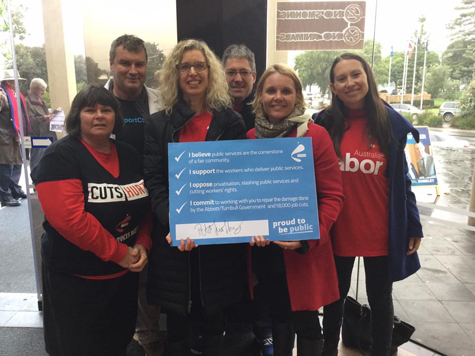 Billy_UnionGoat's tweet photo. YAY @CPSUnion comrades eliciting pledge to support public services from Labor candidate 4 Dunkley @petajan #ausvotes https://t.co/sxUY7yRpHy