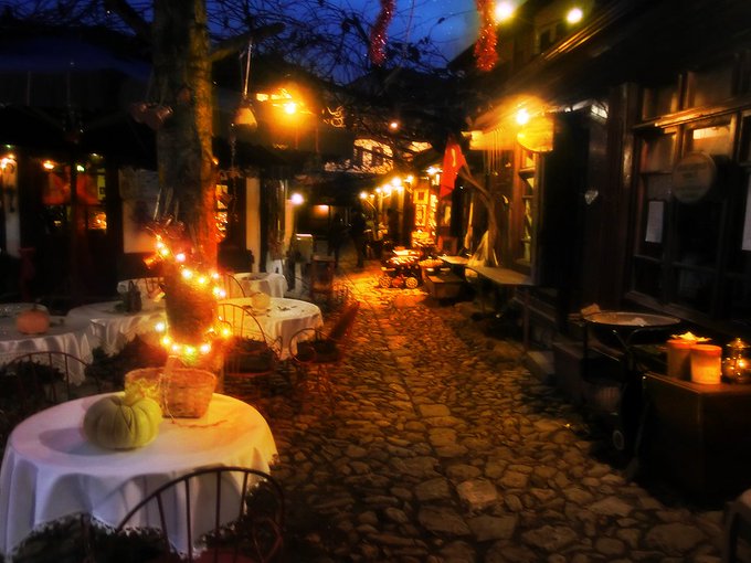 すぐにtrpgの背景に使えそうな写真添付配布しようぜ Twitter Search