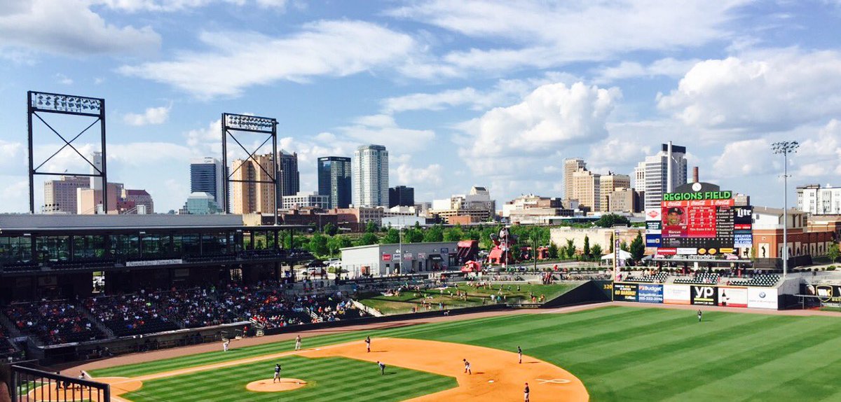 LanaKoenning's tweet photo. Visited my old stomping grounds today! Loved seeing everyone @BhamBarons #RegionsField #BaronsBaseball #FathersDay https://t.co/d21fLqSjLa