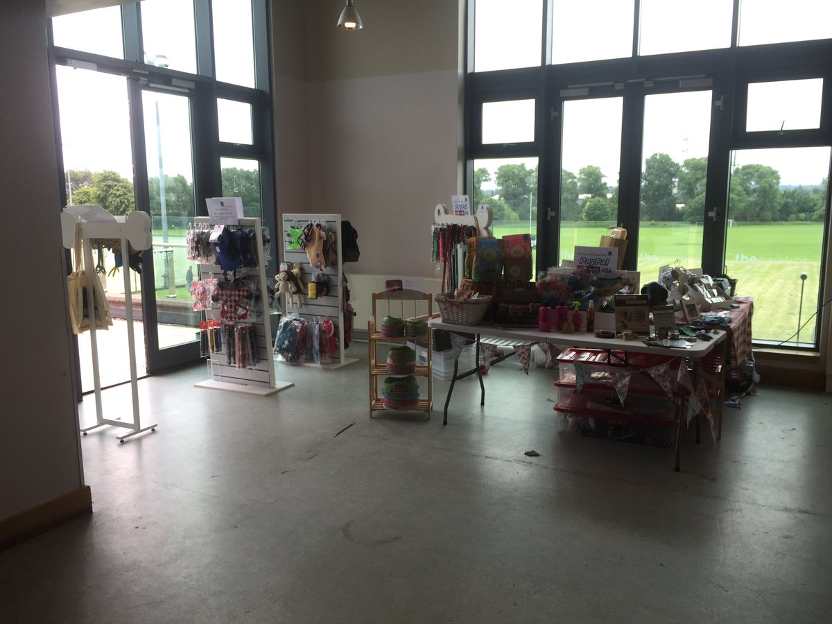 PollyPugs's tweet photo. We had a great day at #PugfestBirmingham thanks to everyone who visited our stall 😊 #Puppia #Pinkaholic https://t.co/cLPgOp02cK