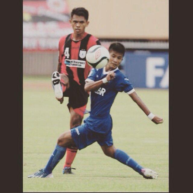 Redobustomi's tweet image. I am streaming on #BIGOLIVE. Join now! live.bigo.tv/2107501281