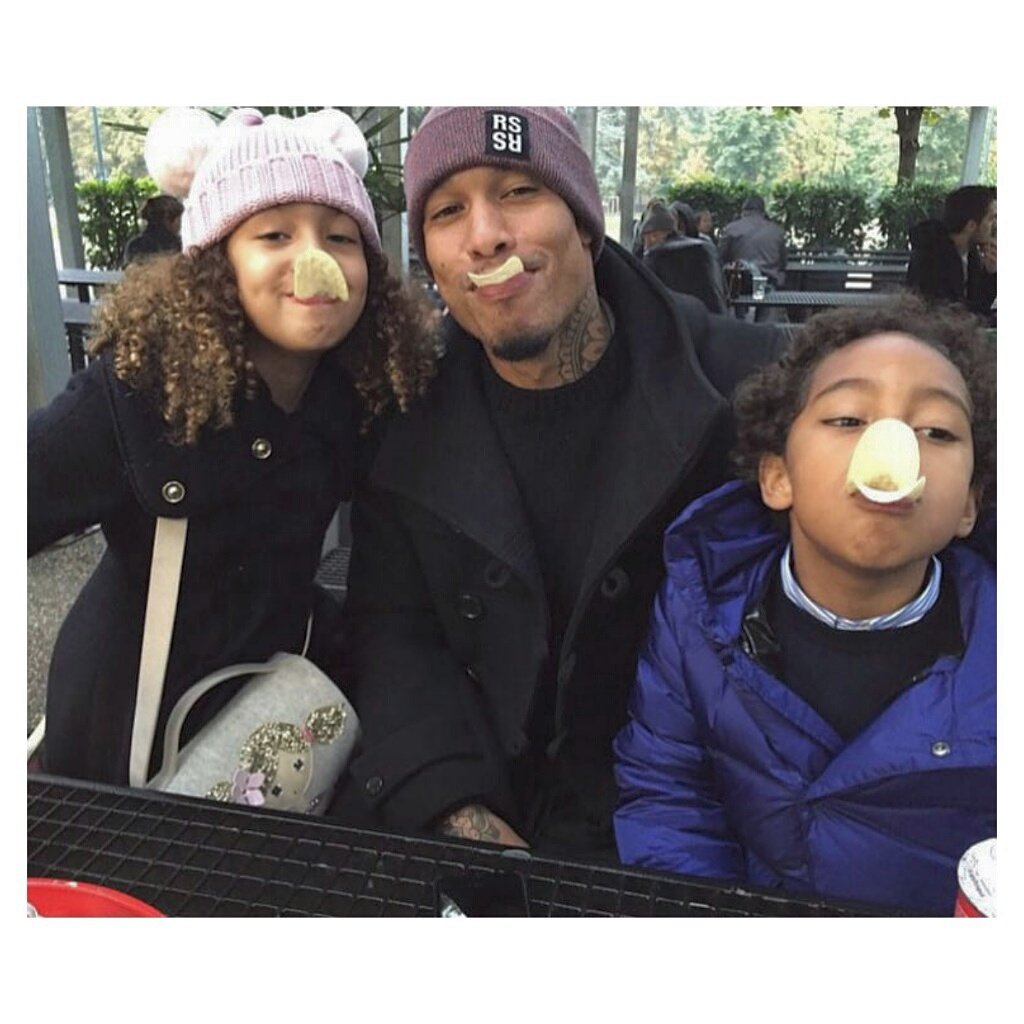 NDJ_Official's tweet image. Never shy away of the responsibility to be involved in the upbringing of your own flesh and blood. #HappyFathersDay