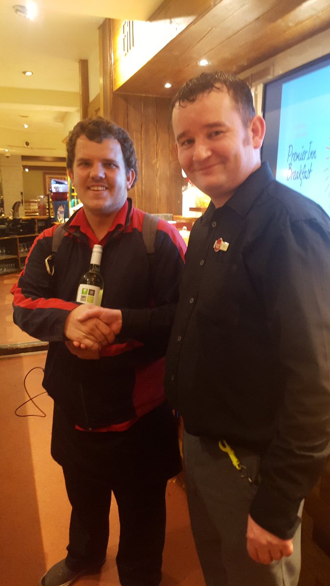 jkdes77's tweet photo. andy nichols team member on the till today 18 carvery upgrades wins our incentive WINDMILL HASTINGS BREWERS FAYRE https://t.co/fajAwmtaBf