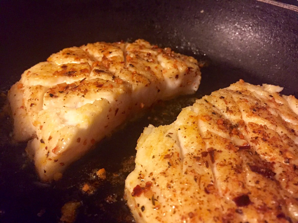SenoJCooking's tweet photo. #Panseared #BlackenedFish π #beaucoupgoodfood #SenojCooking #foodporn #yummy https://t.co/EwlTUSnwy5