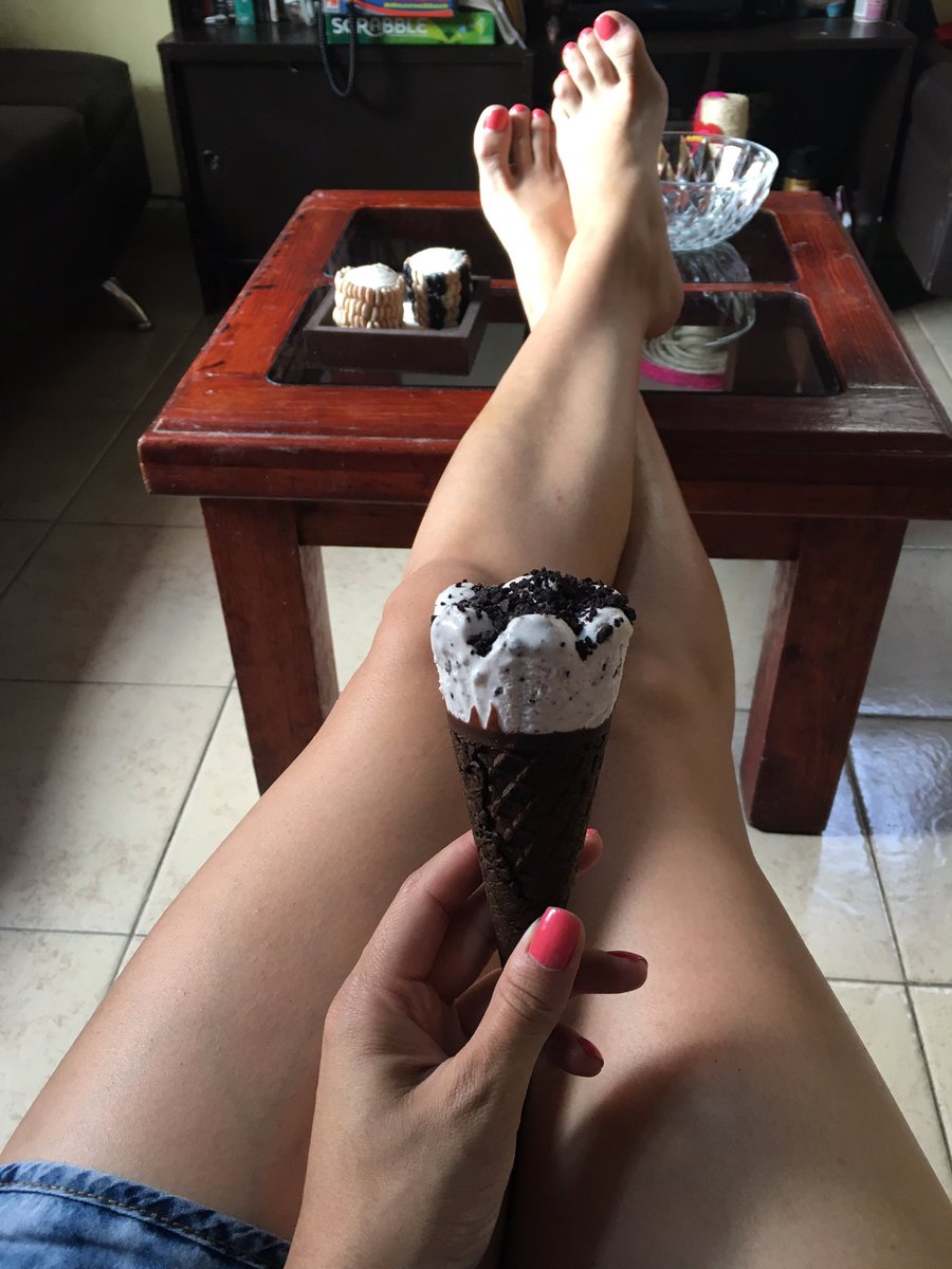 sanny_morales's tweet photo. Unos minutos de placer https://t.co/snP2akFt0b
