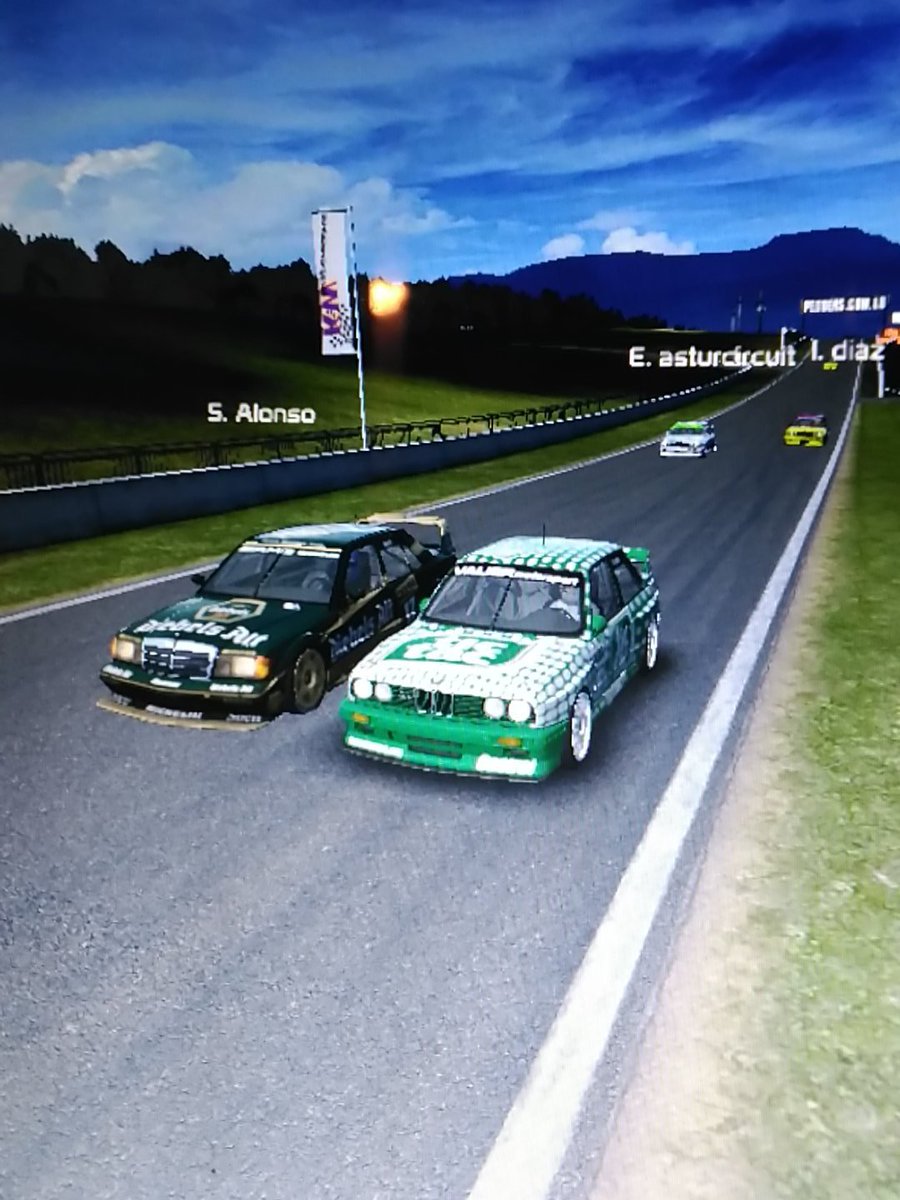 javierbre's tweet photo. Carreron hoy con la gente de @Asturcircuiit en #montpanorama @RaceRoomES. 5° clasificado. #simrace #dtm92 https://t.co/9tMVPmJIiU