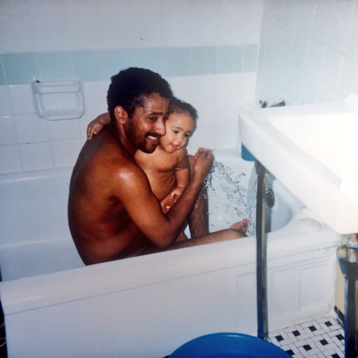 woahsoul's tweet image. I wouldn't trade the clashing personalities, deep conversations, and memories for anything. No words.. #OneInTheSame