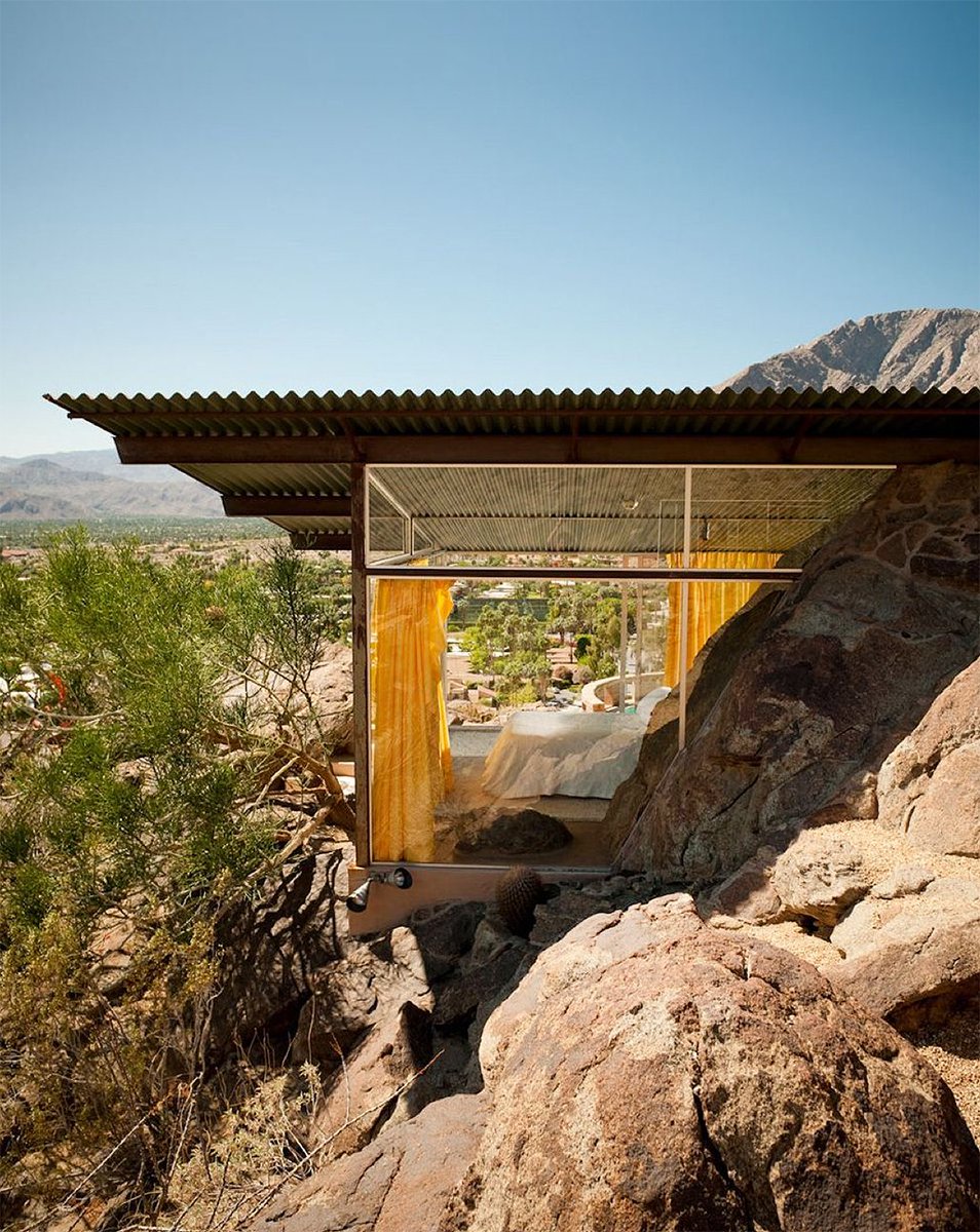 dchillier's tweet photo. Frey House II Palm Springs, California designed by Albert Frey, 1964. Photo: James Schnepf #freyhouse #palmsprings https://t.co/Pz3DfjTo0L