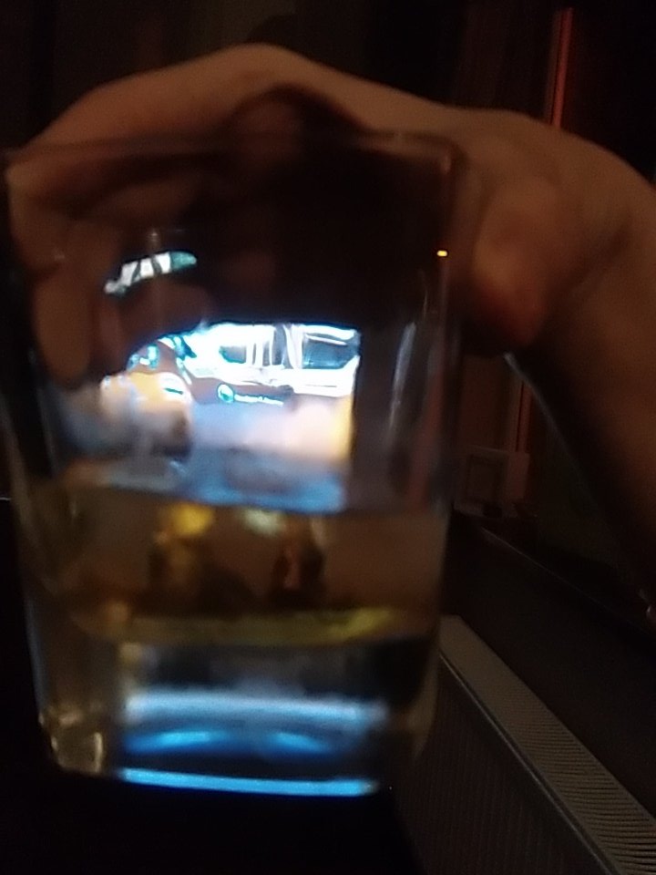 soulmotovlogs97's tweet photo. Whiskey with my old man love him to bit don't for get to say happy farther day to your old man #HappyFathersDay https://t.co/7gUSxapnsf