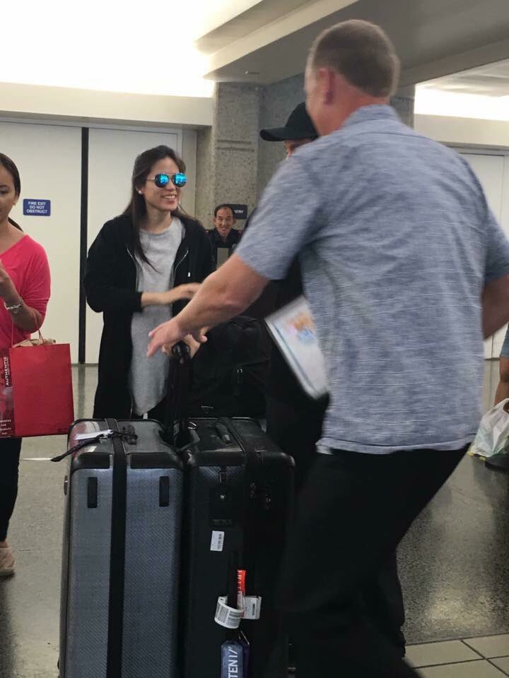 _thoniisshh's tweet photo. Sayang wala nq sa hawaii tsk..😢Enjoy toni ingat kau ni baby.😘 #ToniGonzaga #Hawaii 🌺🌴 
Photo © sa fren ng fren ko.. https://t.co/Qzb7uwsJp9