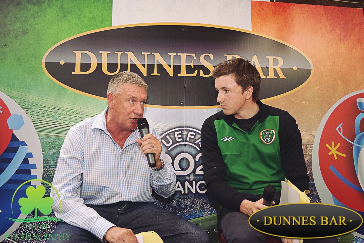 CoraDromaRuisc's tweet photo. DUNNES BAR 🍻🍺🍷🍸🍹 #CARRICKONSHANNON #CK #CARRICK #DUNNESBAR #KEVINSHEEDY #SHEEDY #KEVIN #DUNNES #BAR https://t.co/uLVm1dOXdE