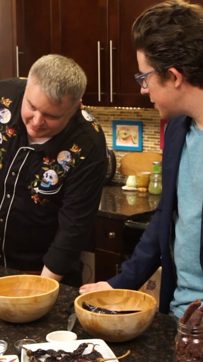 AngryJWarner's tweet photo. "He's got that fire." - @EatFellowHumans on @cheflaforce bringin' a secret chili to the chili roundup. #FoodieCall https://t.co/PW1gdl5XRb