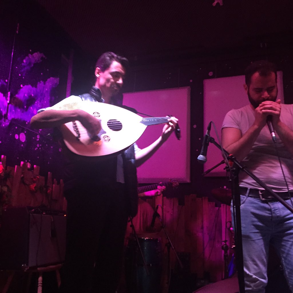 alicebragg's tweet image. The Dude on the Oud  #passingcloudsforever #lovinglondon