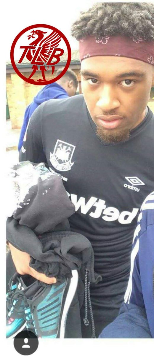 Liverpool midfielder spotted wearing a West Ham kit