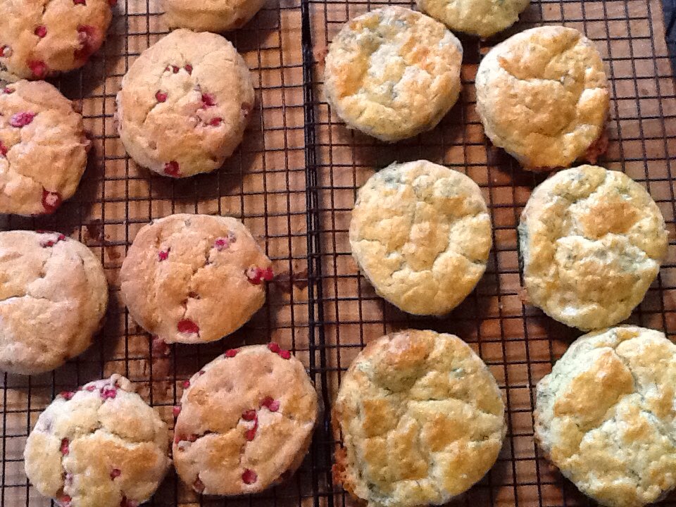 CaraDafforn's tweet image. Finding more time to bake when supper is in the crockpot. #InSeason Permaculture currant and dill. #1cup