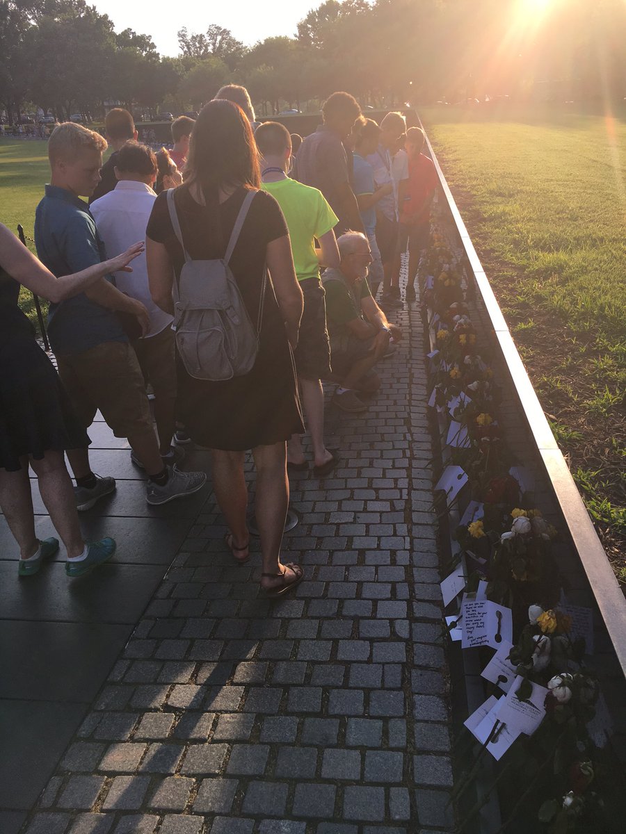 msms_sailors's tweet photo. Vietnam Memorial. Grateful. Humbled. Respectful. #MSMSDC2016 https://t.co/b8V6XVbH1Z