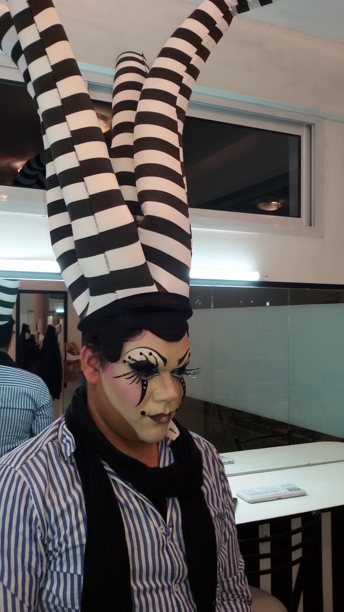 Sebalu_mkp's tweet photo. #maquillajeartistico #caracterizacionteatral  #SebastianBenedettiEstudio https://t.co/RYG7BzmDgR