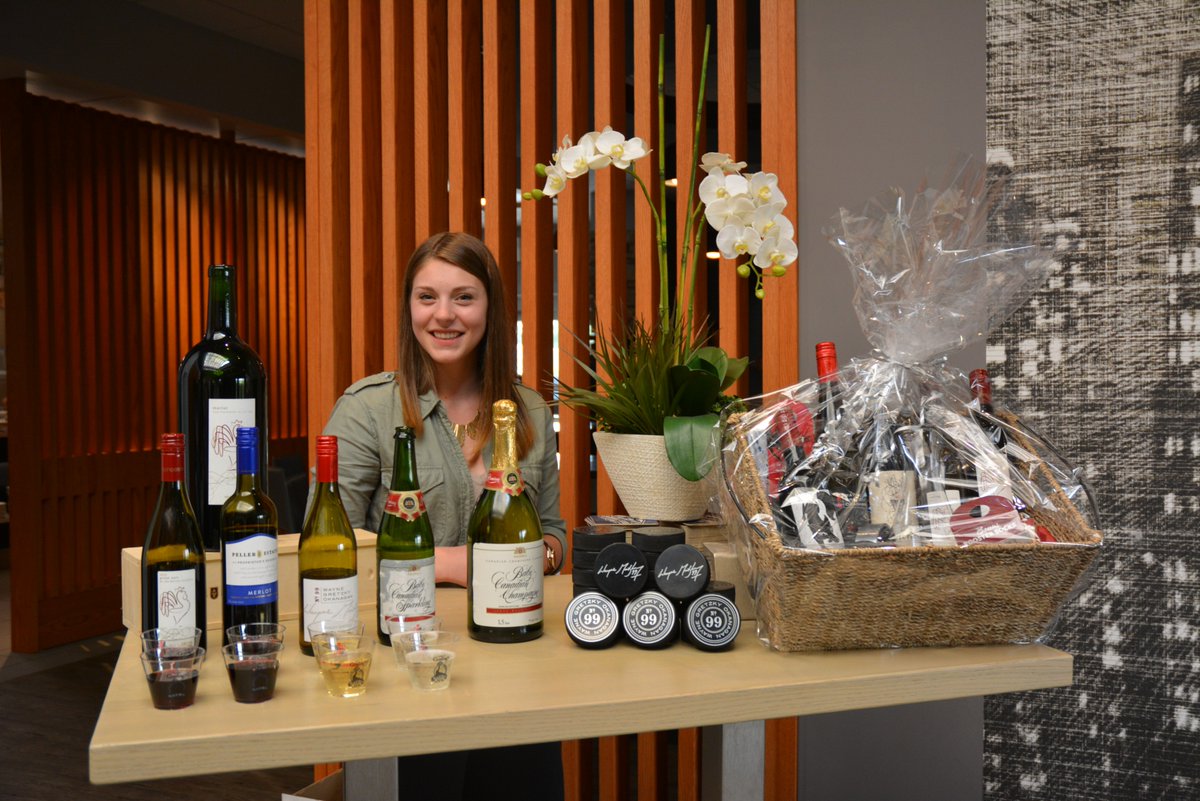 PlatesBuffet's tweet image. Entertainment at our Grand Opening included a dragon lion dance, wine and spirit sampling, prize giveaways and more!