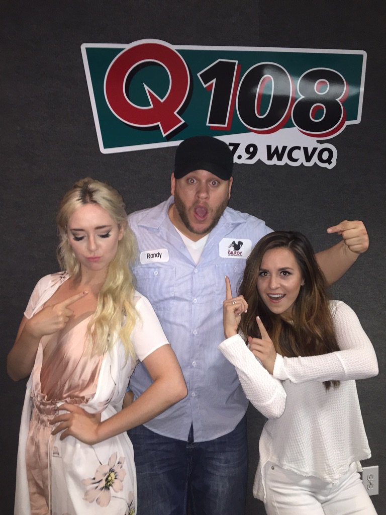 meganandliz's tweet photo. We're going to be on @Q108Clarksville TONIGHT at 8 PM CST with @moonpiehuth! GO N LISTEN ๐ค #JustAName #ThatGhost https://t.co/fHZY7YVZcr