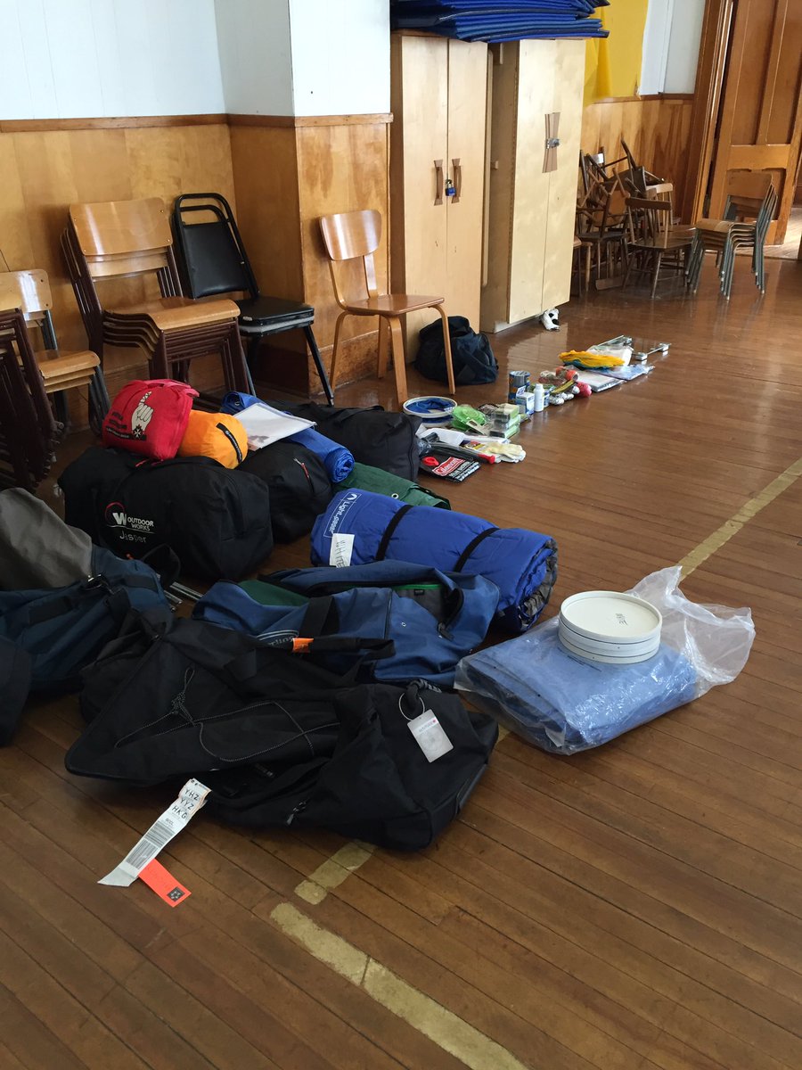 HermansonKim's tweet photo. @guidingmosaic16 #guidingmosaic Nova Scotia Patrol 3-17 (Jackpine Village) packing day! https://t.co/TAVuuEFmHt