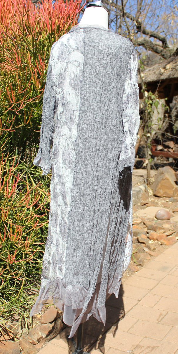 kennainafrica's tweet photo. Womens jacket , Soft sheer jacket , Crinkle fabric jacket , Layering … https://t.co/yB76lmq2cT #Etsymntt #SoftJacket https://t.co/0vfSNcLS06