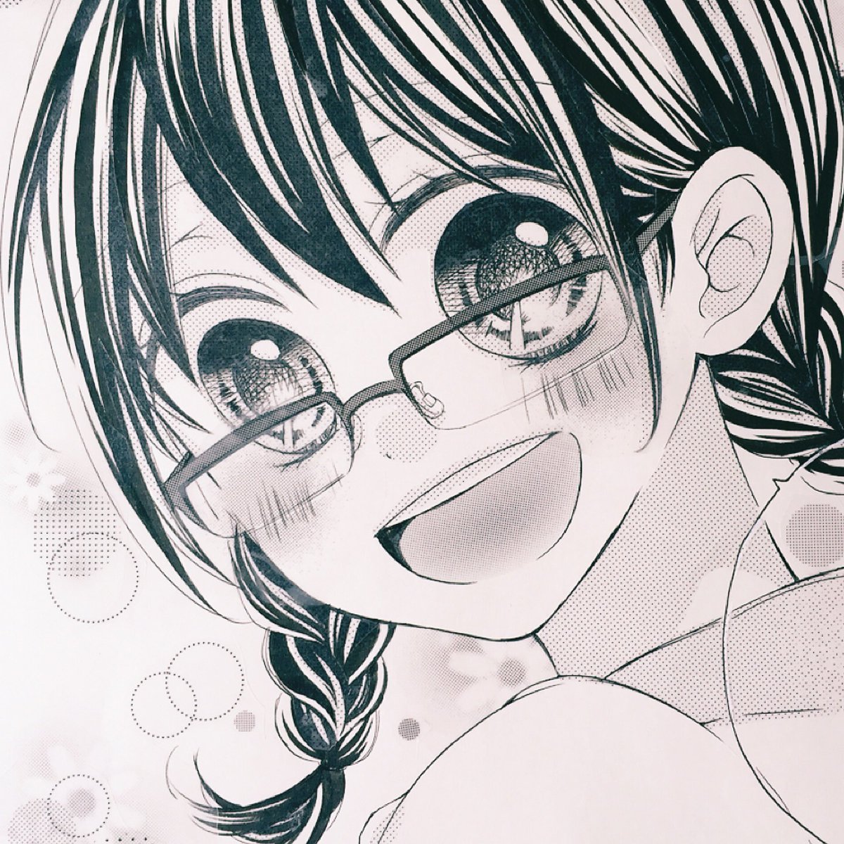 【宣伝】本日発売のSho-Comi14号に読み切り掲載させていただいております!素敵作家様のついでにどうぞよろしくお願いいたします(><)
次作は8/15増刊に掲載予定です!そちらもどうぞよろしくお願いします(^-^)✨ 