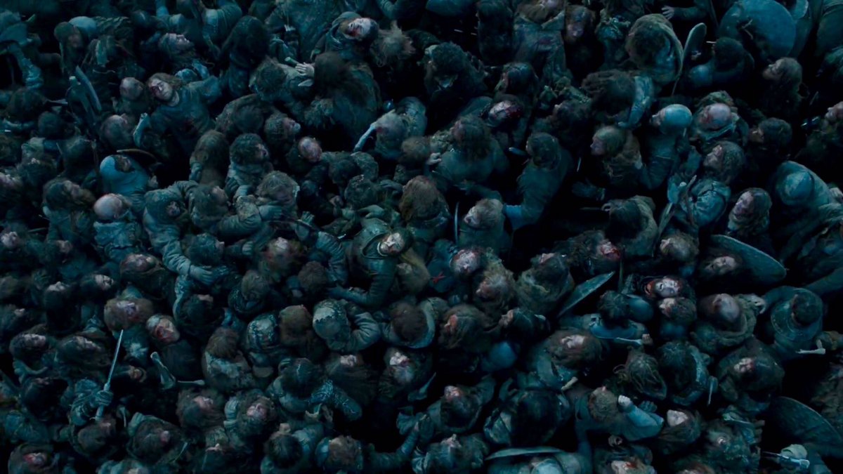 JeremyWest's tweet photo. That moment when you're trying to get on the 6 train during morning rush hour #GameofThrones https://t.co/9NAMaW2ZA8
