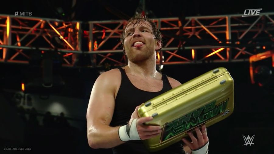 Dean Ambrose wins Money in the Bank and WWE World Heavyweight Championship ClXGMZ7WMAAdG5U