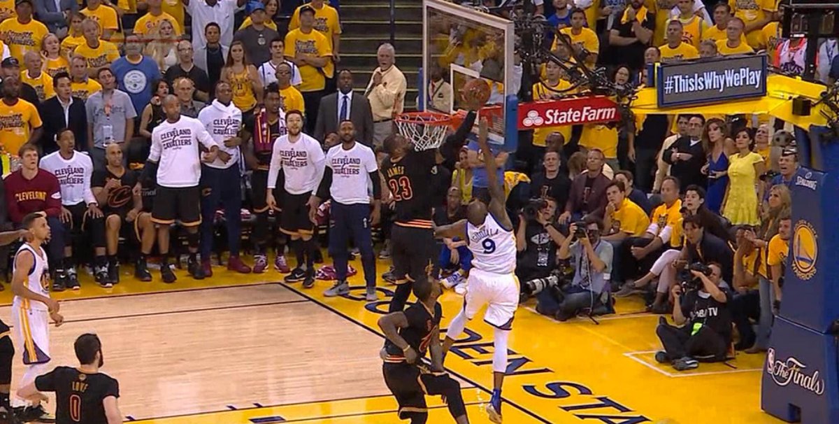 asbowker's tweet image. When someone DMs your girl