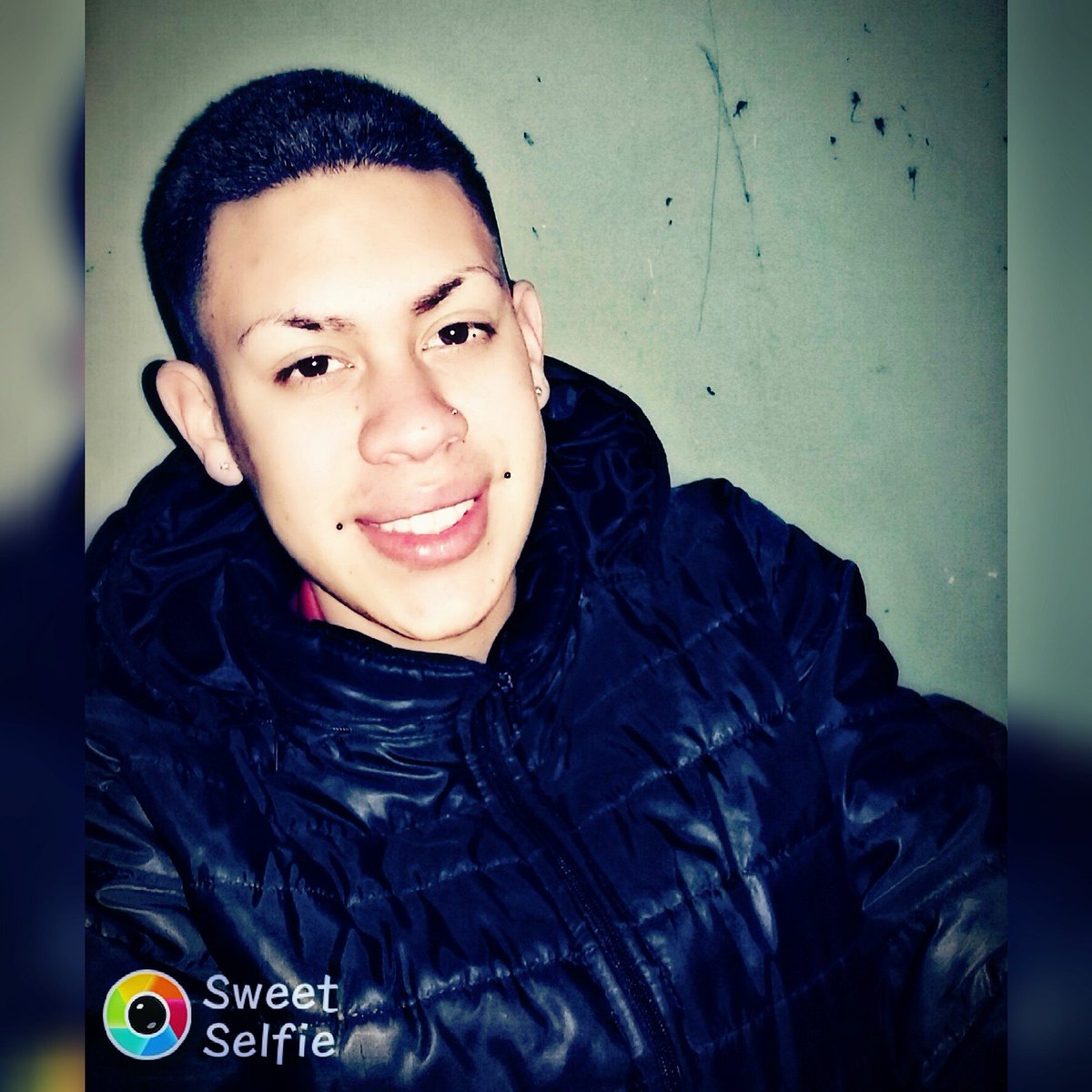 Facundo32572836's tweet photo. #Sonrisaa 😆
#Dolape 😎
#Prrrra 😘 https://t.co/9RE9hYxxp6