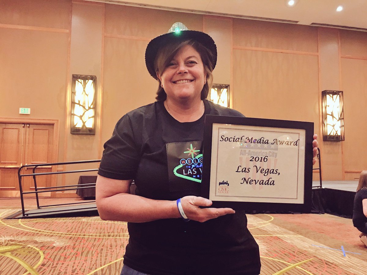 CityOfLasVegas's tweet photo. We are speechless: our team brought home the @AllAmericaCity social media award! 😊 #aac16 #sincity2supercity https://t.co/GuQ6VhyfMP