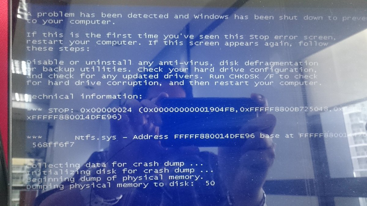 JhayMaykel's tweet image. Monday morning greeting from my laptop.. lol
#deadlyBluescreen #bsod #bluescreenofdeath