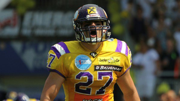 When Will Artificial Intelligence Replace This Man? buff.ly/266rs3L