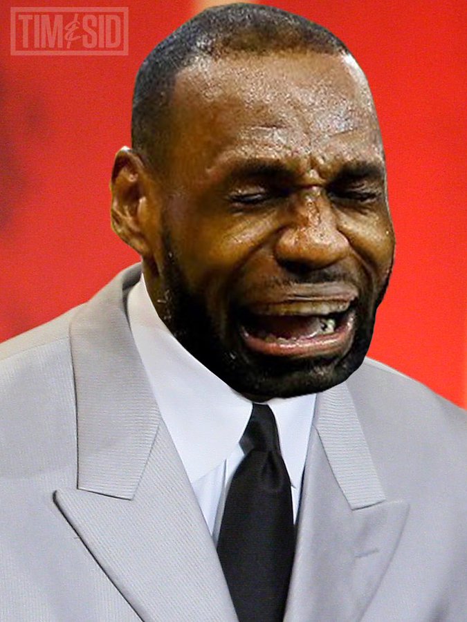 Малыш негр. Почему девушка афроамериканца плачет. Почему девушка афроамериканца плачет. Плачущий афроамериканец. Плачущий афроамериканец.