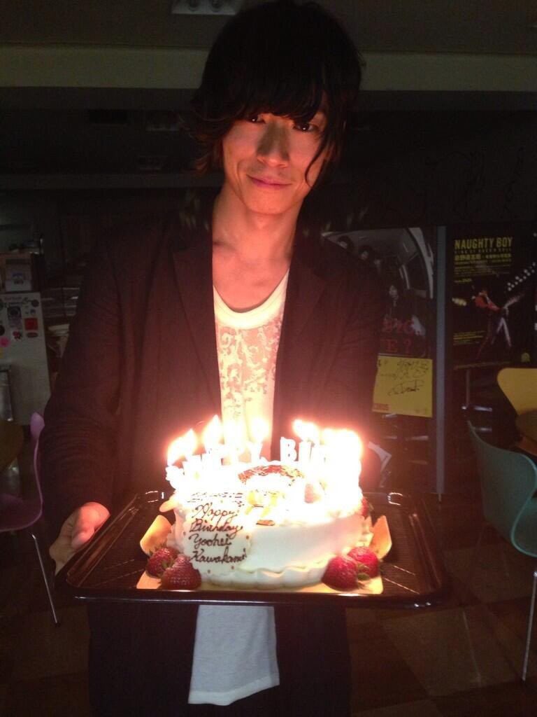 rad_champagne's tweet photo. #622RT
#川上洋平生誕祭
#これやるの初
#拡散希望
622RTはまあ行かないだろうから
みんなで当日盛り上がりましょ。
V.I.P楽しんでね。 https://t.co/VJW4vkPKuj