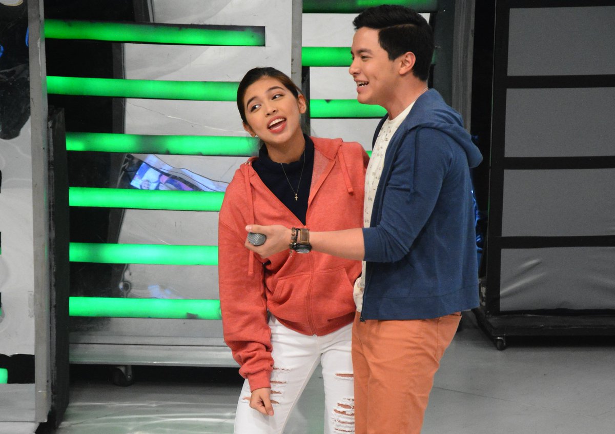 EatBulaga's tweet photo. "Imagine you and me..." <3 

#ALDUBTrueIdentity https://t.co/TJZrs0aG0O