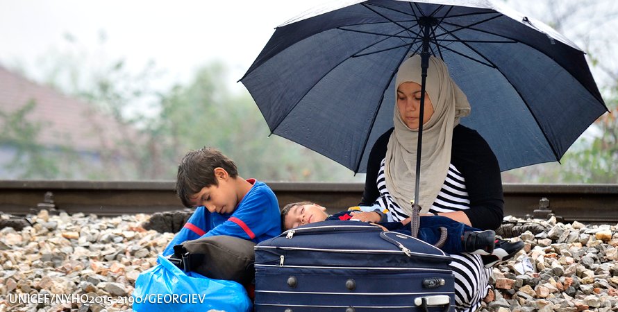 UN_Women's tweet image. We stand #WithRefugees. Their rights must be respected. Their dignity must be protected. #WorldRefugeeDay