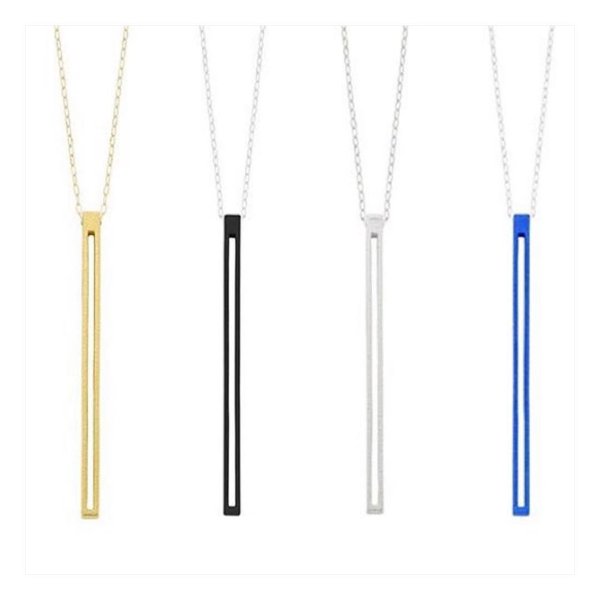 tomfooleryLDN's tweet photo. #mondaymotivation loving these @OLAJewelry necklaces #summtime https://t.co/SoduchDUmY https://t.co/WKFKpURIjD